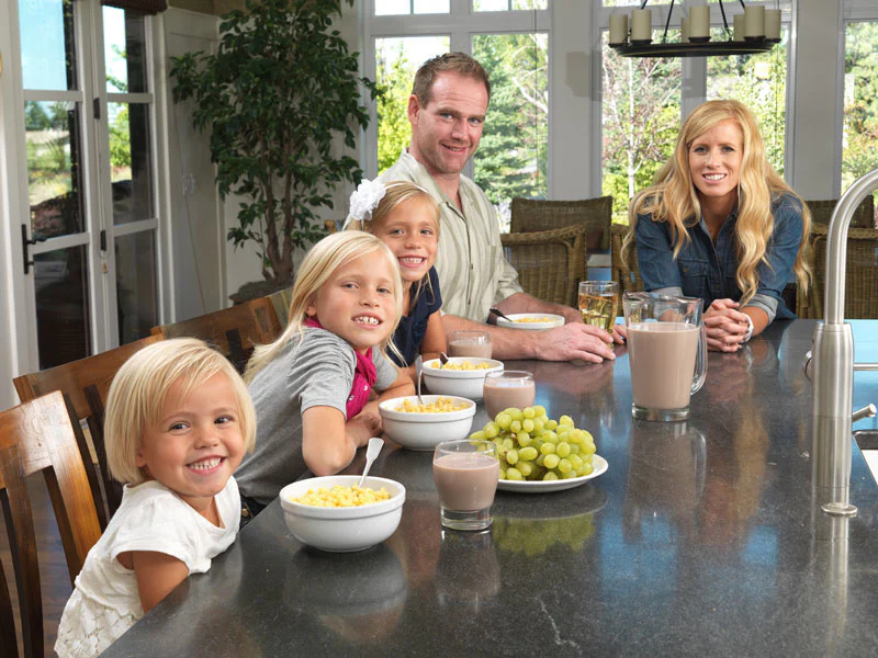 36 Serving Breakfast, Lunch, and Dinner Box - Image 3